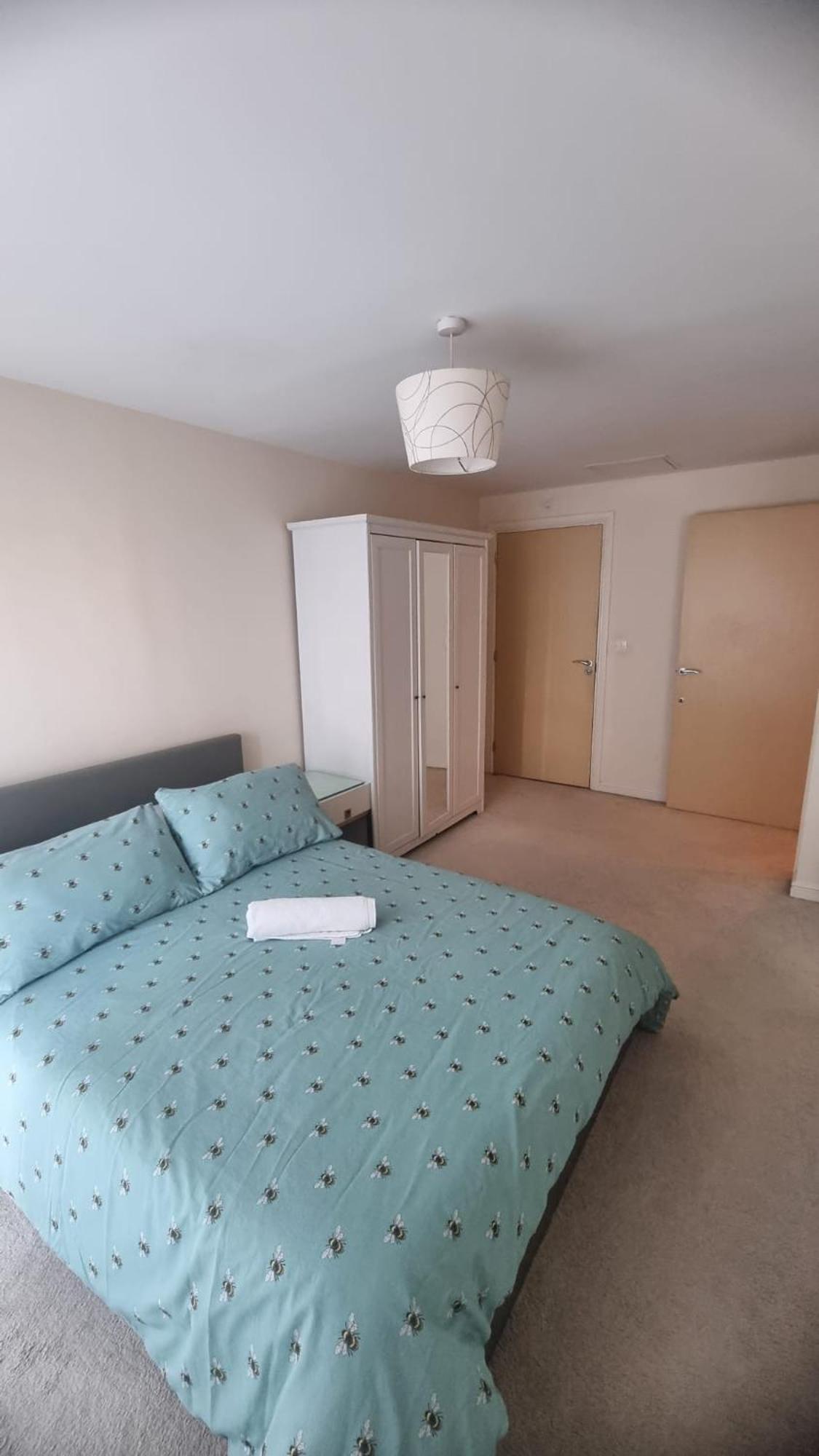 Central Spacious And Secure With A Double Bed Έτζγουερ Εξωτερικό φωτογραφία